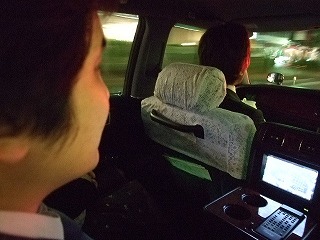 後部座席にもカーナビが