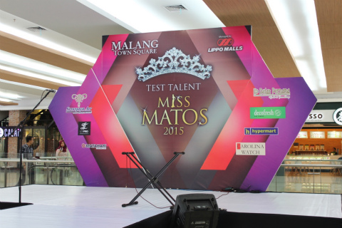 「ミス・マトス」のステージの様子