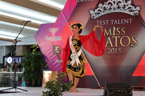 マランの伝統舞踊だそう