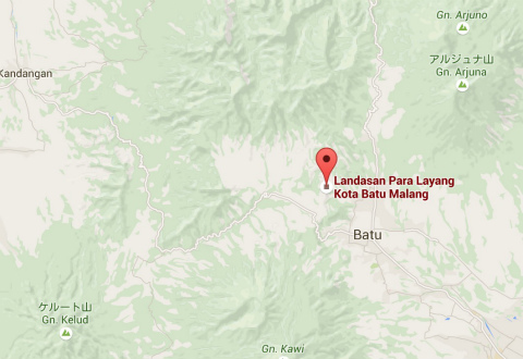 東ジャワ、バニャック山Gunung_BanyakのパララヤンParalayang