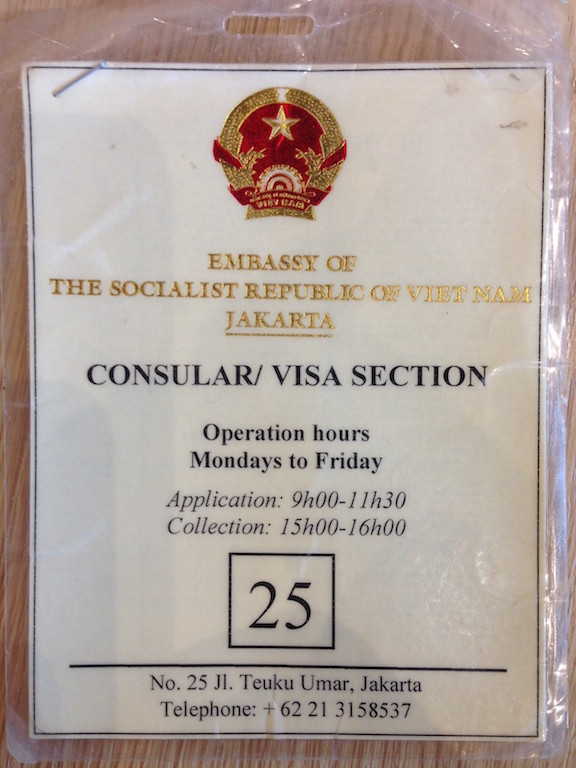 ジャカルタのベトナム大使館でVISA申請