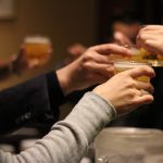 飲み会で仕事の話はしたくない？食事から得られる刺激は大きい！