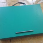 ひざの上でPC作業が快適に行える「ヒザ上ノートPCスタンド」を使ってみた